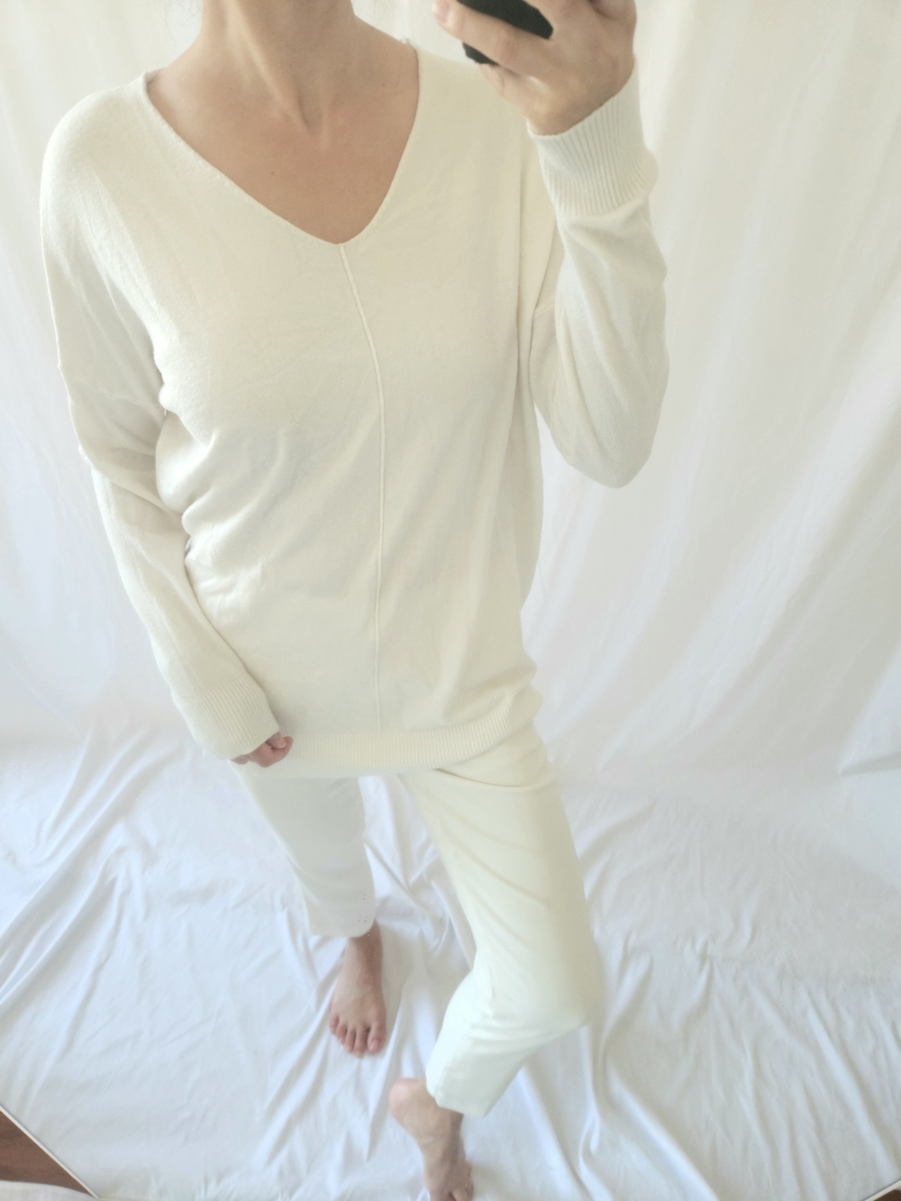Women's V-Neck Sweater in Cream